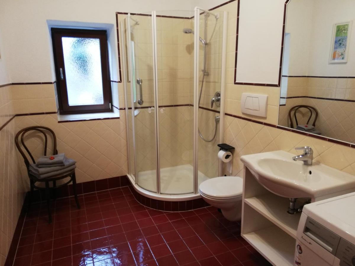 Haus Moeltner - Apartment Aviam Caldaro Εξωτερικό φωτογραφία